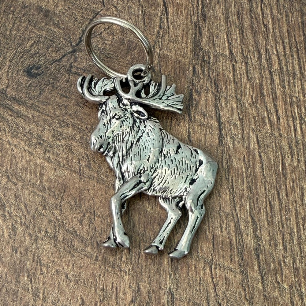 Vintage Pewter Moose Keychain Silver Tone Animal Wildlife Nature Charm Key Ring